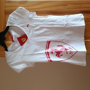 FERRARI..Tshirt new w tags